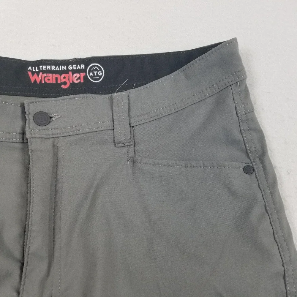Wrangler All Terrain Gear ATG Pants Mens 36x34 Gray Nylon Hiking Stretch Outdoor